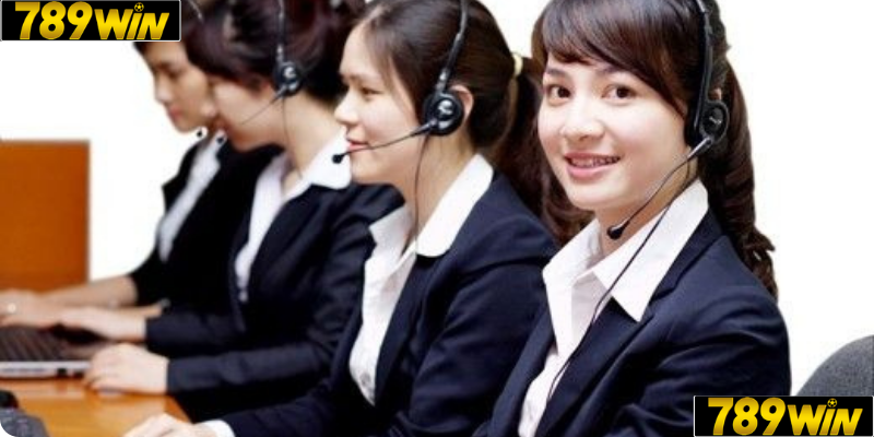 Chăm sóc khách hàng 24/7